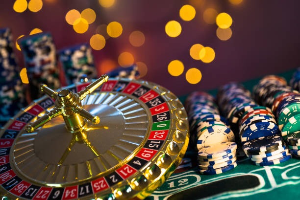 Mobile app interface showing BandarQ table betting